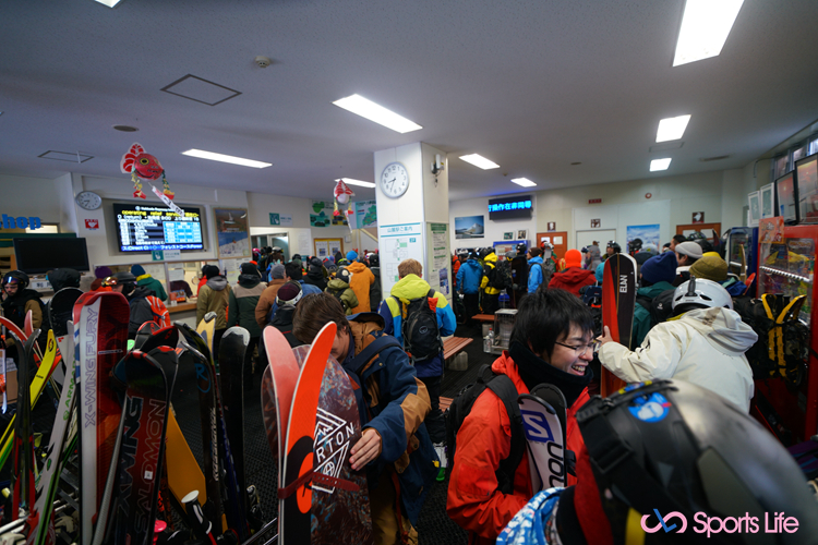 青森八甲田山滑雪