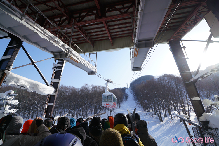 青森八甲田山滑雪