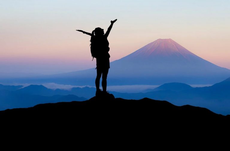 <strong>推薦登山初學者，前往秋季日本低山，關東和關西的秋葉景點</strong>